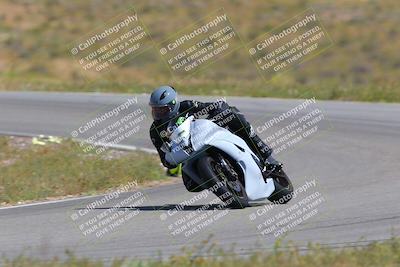 media/Apr-22-2023-TrackXperience (Sat) [[0ce6802930]]/Level 1/session 2 turn 5/